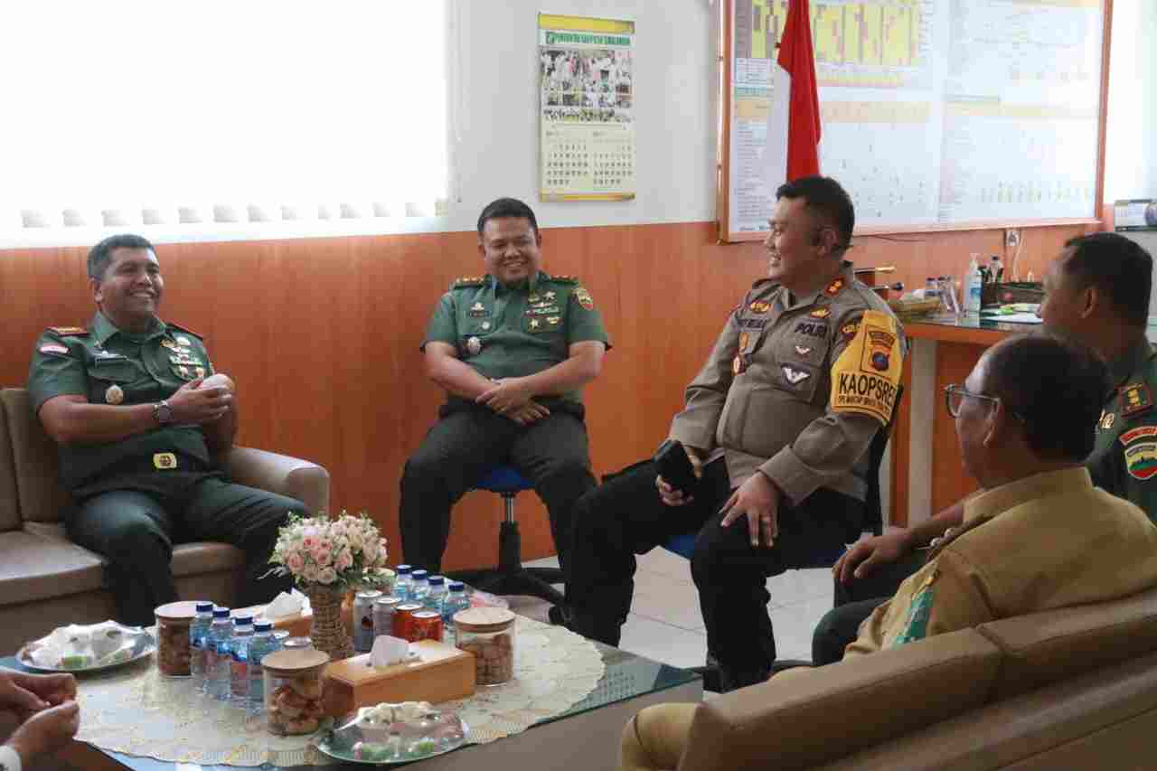 Kapolres Simalungun Bersama Forkopimda Plus Gelar Silaturahmi Kapolres Simalungun Bersama Forkopimda Plus Gelar Silaturahmi