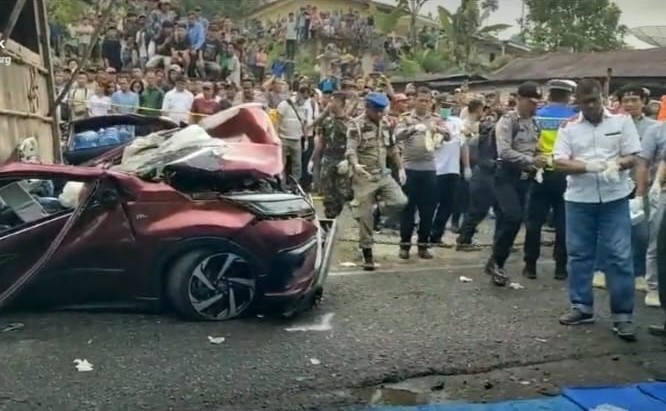 Tragedi Kecelakaan Maut di Simalungun, Pengemudi Truk Positif Narkoba Tragedi Kecelakaan Maut di Simalungun, Pengemudi Truk Positif Narkoba