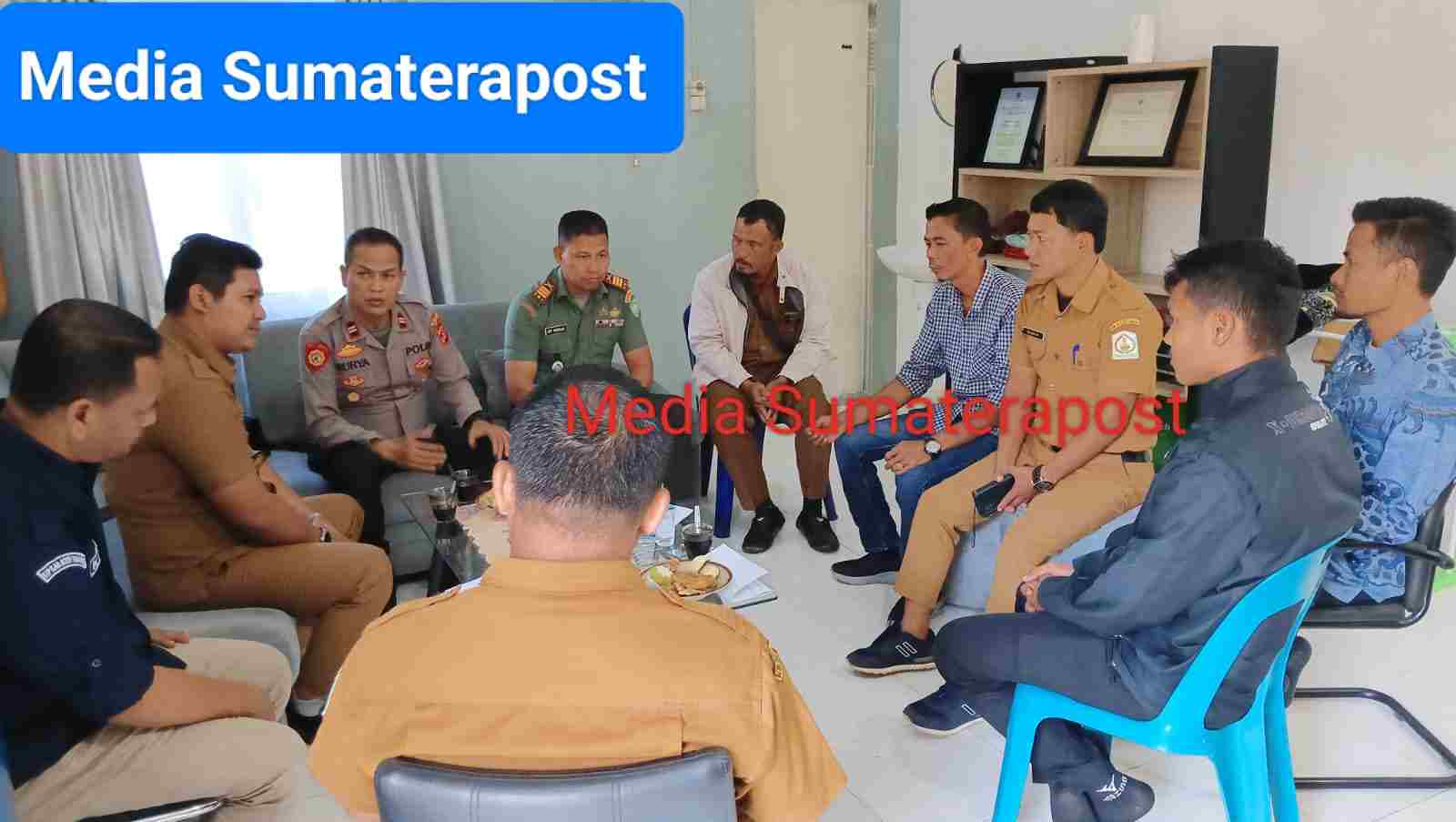 Muspika Kecamatan Sekerak Rapat Tanggap Darurat Bencana, Pelaksanaan Pemilu 2024 Muspika Kecamatan Sekerak Rapat Tanggap Darurat Bencana, Pelaksanaan Pemilu 2024