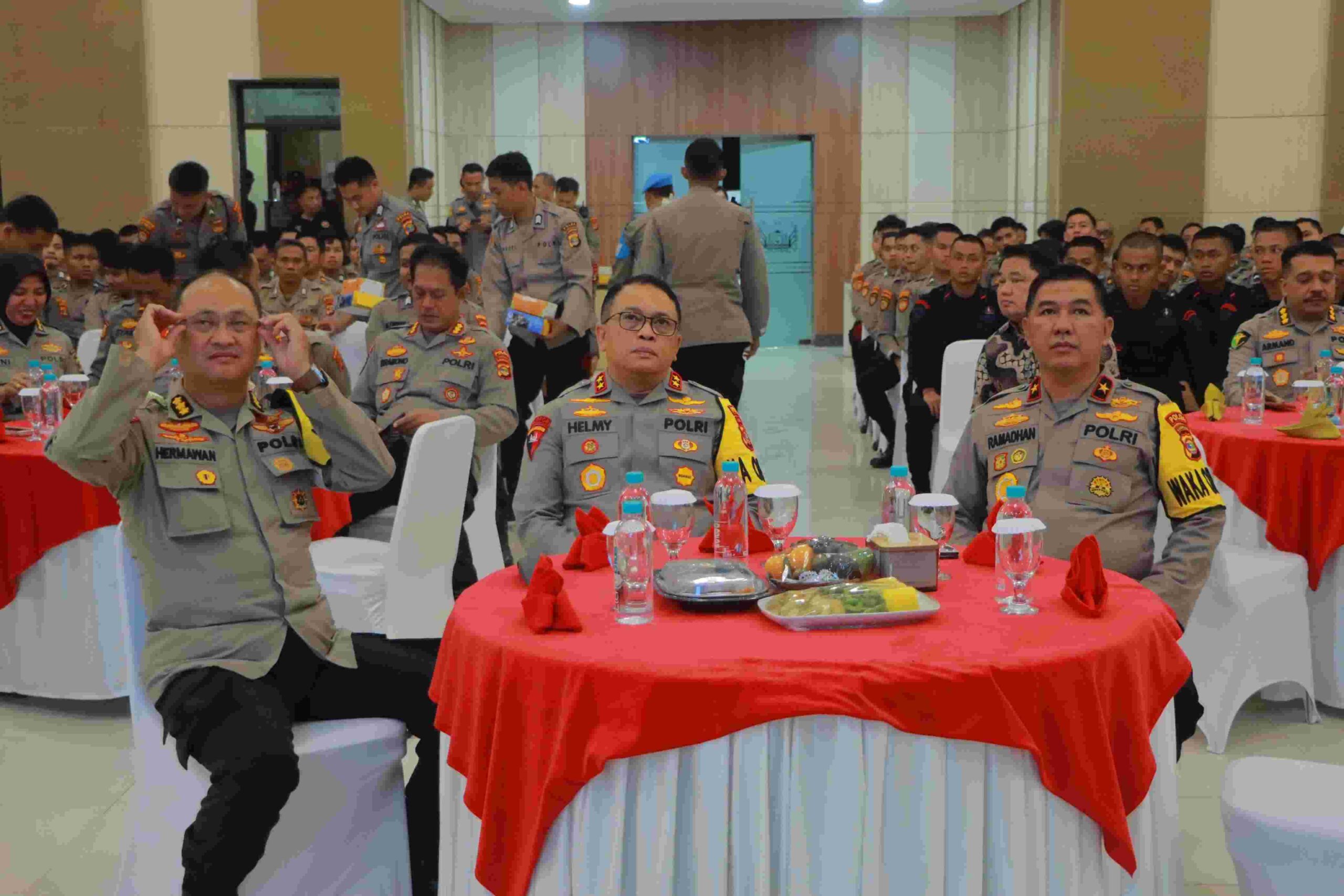Polda Lampung Nonton Bareng Pentas Musik Yogyakarta Asik Polda Lampung Nonton Bareng Pentas Musik Yogyakarta Asik
