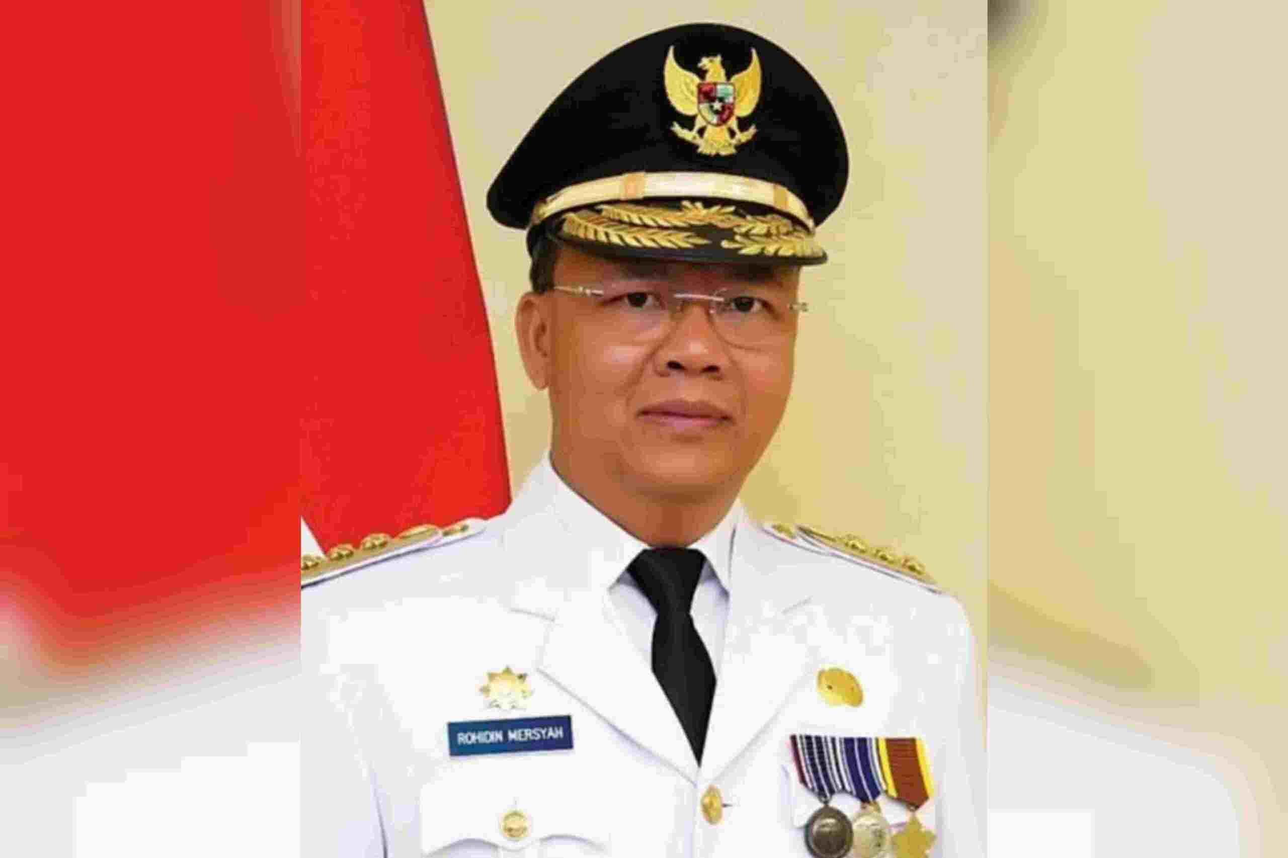 Di Kabupaten Kaur, Gubernur Bengkulu Serahkan Penghargaan Desa Mandiri 2024 Di Kabupaten Kaur, Gubernur Bengkulu Serahkan Penghargaan Desa Mandiri 2024