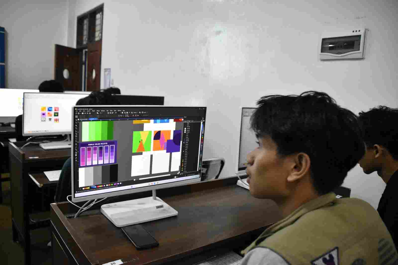 Prodi DKV Darmajaya Kembali Dipercaya Gelar Double Track untuk Sekolah Ini Prodi DKV Darmajaya Kembali Dipercaya Gelar Double Track untuk Sekolah Ini