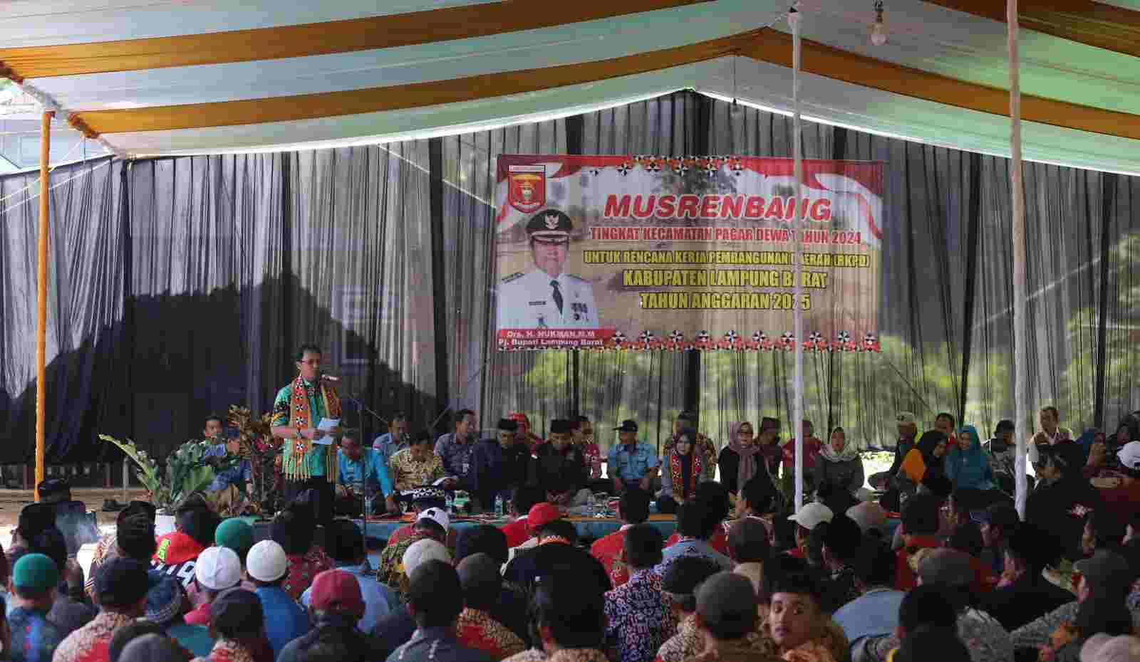 Pj. Bupati Lampung Barat menghadiri Musrenbang di Kecamatan Pagar Dewa Pj. Bupati Lampung Barat menghadiri Musrenbang di Kecamatan Pagar Dewa