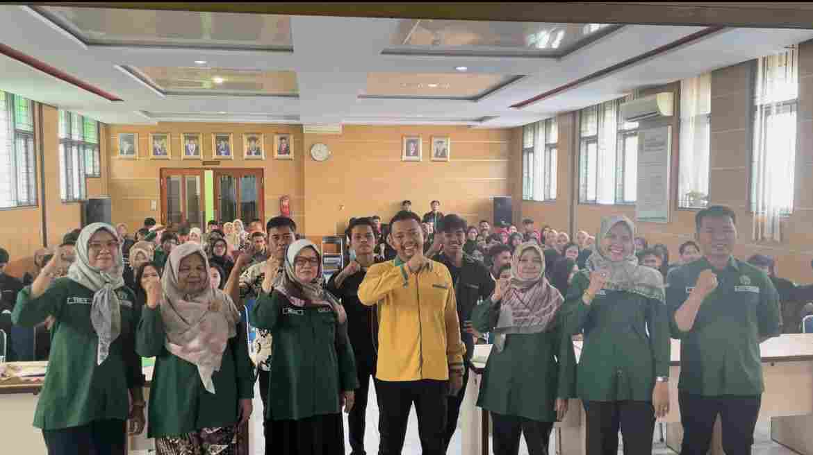 Beri Pembekalan, Nurkhalis Jadi Narasumber Mahasiswa Universitas Tamansiswa Beri Pembekalan, Nurkhalis Jadi Narasumber Mahasiswa Universitas Tamansiswa