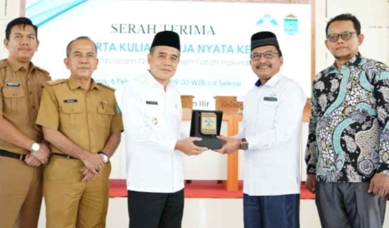 Wabup OI Serah Terima Mahasiswa KKN Angkatan ke-81, UIN Raden Fatah Palembang Wabup OI Serah Terima Mahasiswa KKN Angkatan ke-81, UIN Raden Fatah Palembang