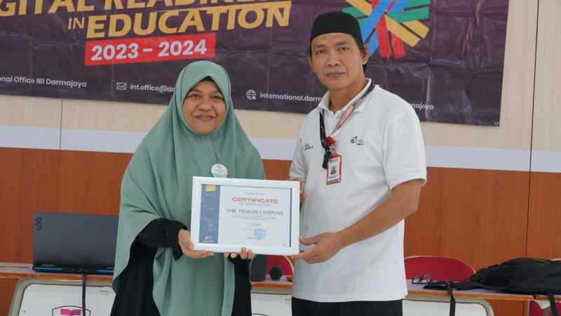 IO Darmajaya Kuatkan Navigating di Era Digital IO Darmajaya Kuatkan Navigating di Era Digital