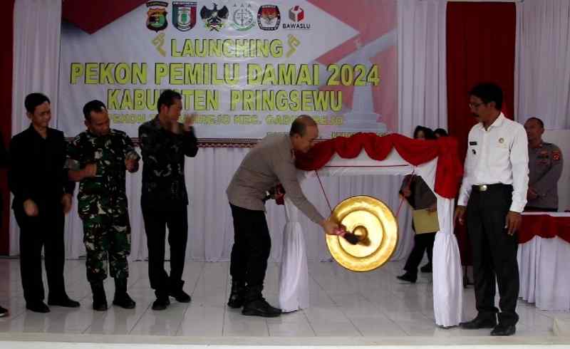 Pekon Tambahrejo Dilaunching Menjadi Desa Pemilu Damai di Kabupaten Pringsewu Pekon Tambahrejo Dilaunching Menjadi Desa Pemilu Damai di Kabupaten Pringsewu