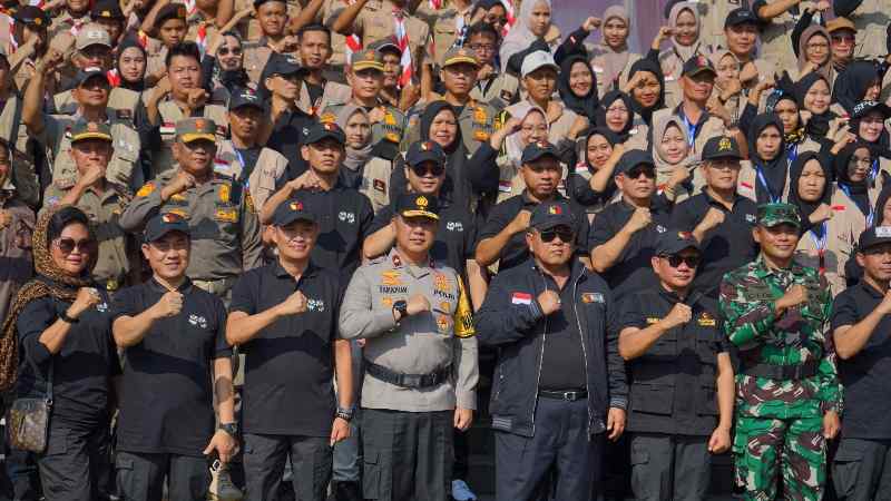 Hadiri Apel Siaga Pengawasan, Ini Imbauan Wakapolda Lampung di Masa Tenang Hadiri Apel Siaga Pengawasan, Ini Imbauan Wakapolda Lampung di Masa Tenang