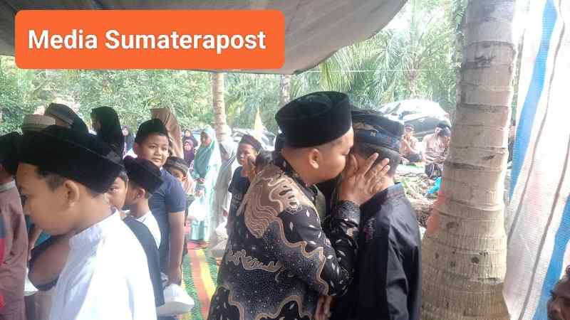 Ponirin Menyantuni Anak Yatim di 5 Desa di Wilayah Kecamatan Karang Baru Ponirin Menyantuni Anak Yatim di 5 Desa di Wilayah Kecamatan Karang Baru