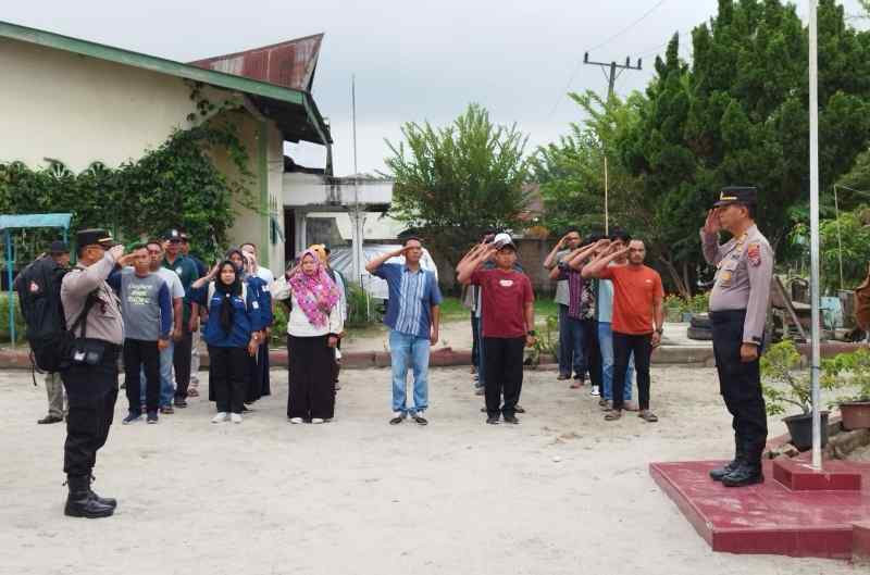 AKP Tobat Sihombing Memimpin Apel Serpas PAM TPS Pemilu 2024 di Kec. Tanjung Beringin AKP Tobat Sihombing Memimpin Apel Serpas PAM TPS Pemilu 2024 di Kec. Tanjung Beringin
