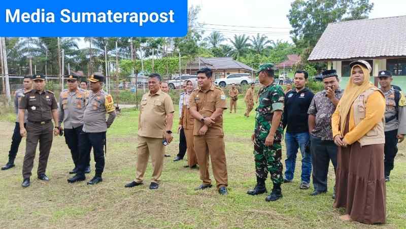 Forkopimda Aceh Tamiang Tinjau TPS di Beberapa Kecamatan Forkopimda Aceh Tamiang Tinjau TPS di Beberapa Kecamatan
