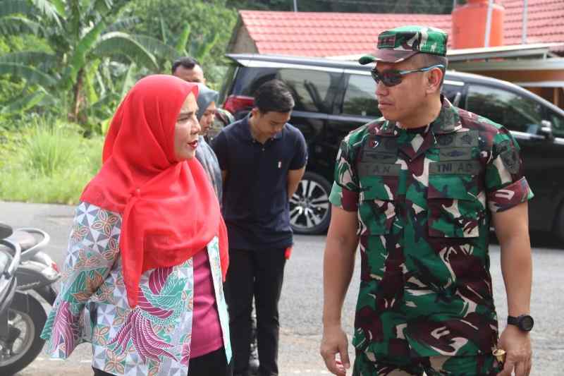 Kompak ! Dandim dan Walikota Patroli, Pastikan Pemilu 2024 Berjalan Aman dan Lancar Kompak ! Dandim dan Walikota Patroli, Pastikan Pemilu 2024 Berjalan Aman dan Lancar