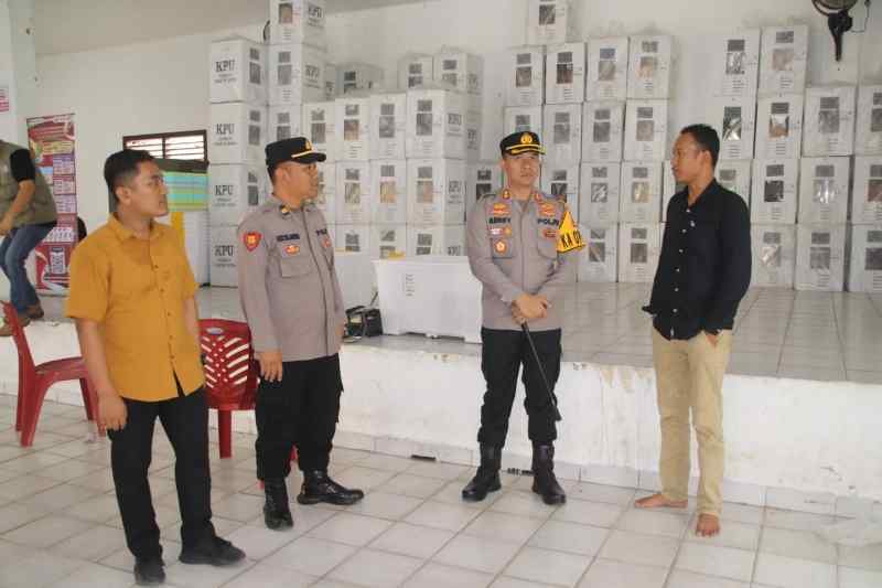 Kapolres Apresiasi Pemilu di Kabupaten Pringsewu Berjalan Kondusif Kapolres Apresiasi Pemilu di Kabupaten Pringsewu Berjalan Kondusif
