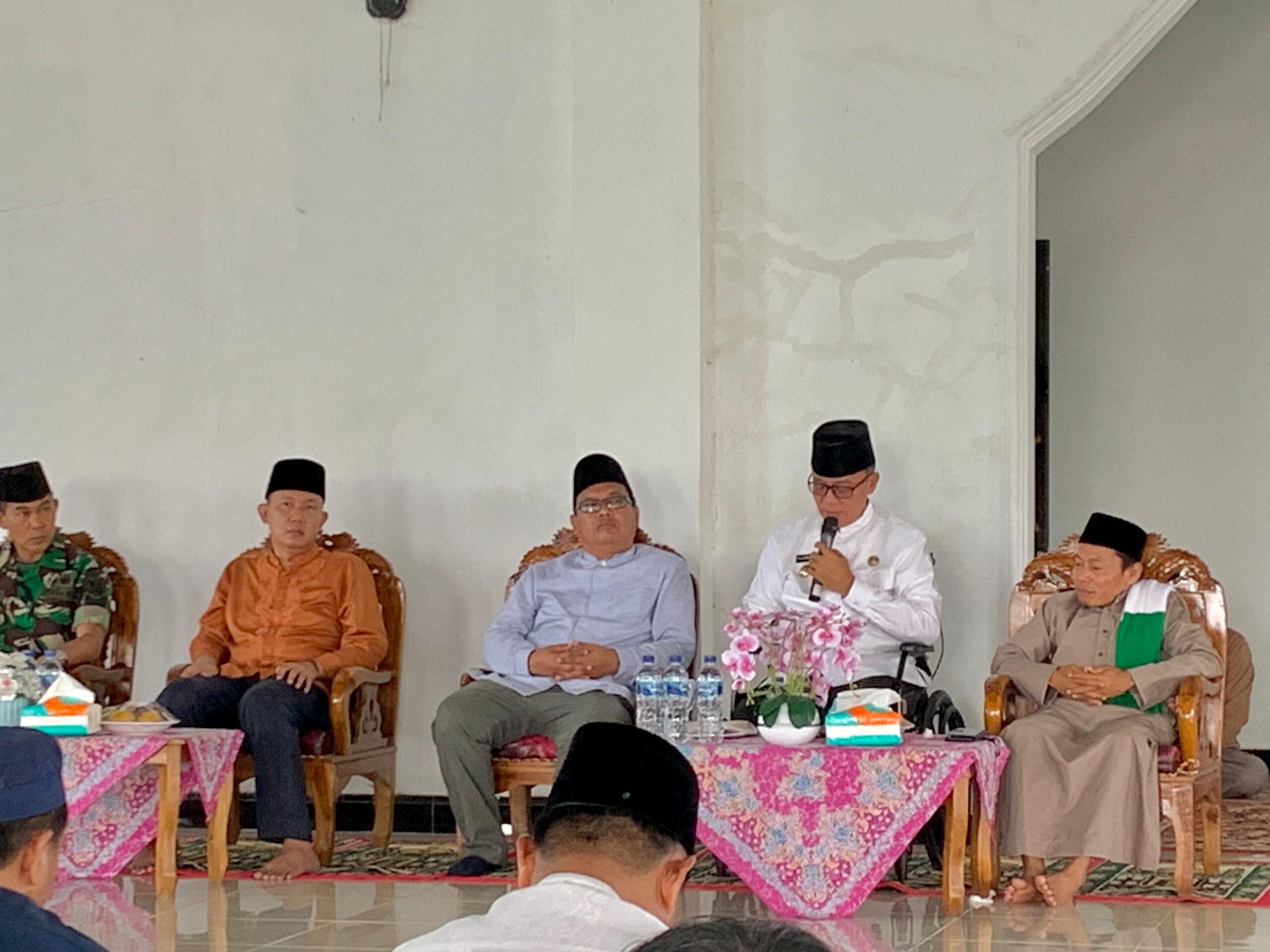 Bupati Kaur Hadiri Peringatan Israj Mi’raj Nabi Muhammad SAW Bupati Kaur Hadiri Peringatan Israj Mi’raj Nabi Muhammad SAW