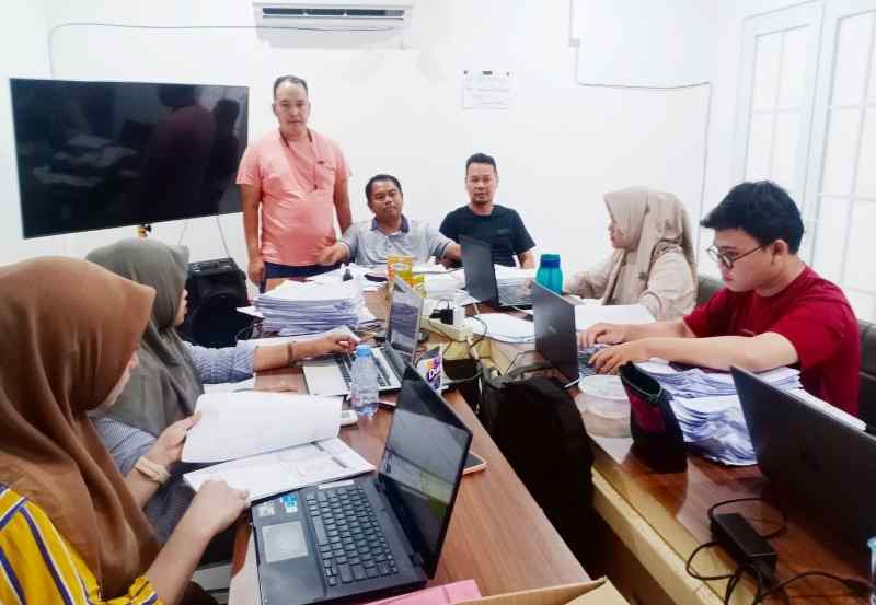 PDI Perjuangan Berpotensi Raih 12 Kursi di DPRD Sergai PDI Perjuangan Berpotensi Raih 12 Kursi di DPRD Sergai