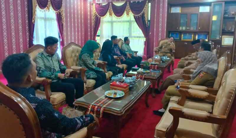 Pj.Bupati Lampung Barat Terima Kunjungan UIN Lampung Pj.Bupati Lampung Barat Terima Kunjungan UIN Lampung