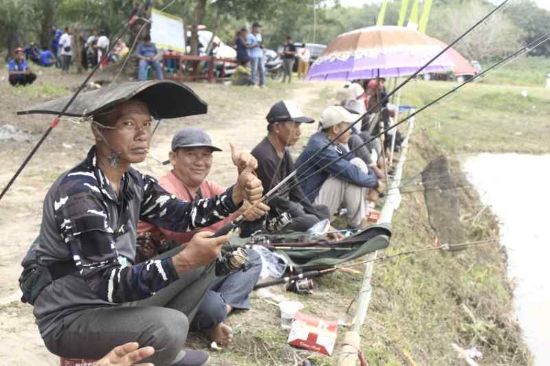 Dinas Perikanan Lomba Mancing Menyongsong Hari Jadi HUT ke-27 Tulang Bawang Dinas Perikanan Lomba Mancing Menyongsong Hari Jadi HUT ke-27 Tulang Bawang