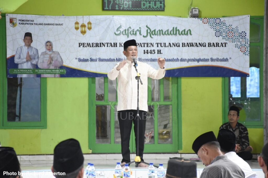 Pj Bupati M. Firsada Safari Ramadhan ke Tiyuh Panca Marga Pj Bupati M. Firsada Safari Ramadhan ke Tiyuh Panca Marga