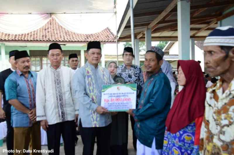 Ratusan Warga Pagardewa Antusias Hadiri Buka Puasa Bersama Pemkab Tubaba Ratusan Warga Pagardewa Antusias Hadiri Buka Puasa Bersama Pemkab Tubaba