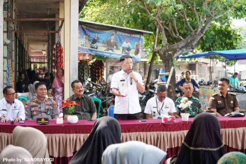 Pemkab dan Tim TPID Tubaba kembali Gelar Operasi Pasar Murah Pemkab dan Tim TPID Tubaba kembali Gelar Operasi Pasar Murah