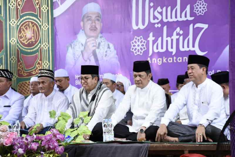PJ Bupati Tubaba Hadiri Wisuda Tahfidz Al-Qur’an Juz 30 PJ Bupati Tubaba Hadiri Wisuda Tahfidz Al-Qur’an Juz 30