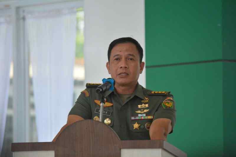 Brigjen TNI Iwan Ma’ruf Zainudin Ajak Jajaran Korem 043/Gatam Memahami dan Mengerti Tentang Kesehatan Brigjen TNI Iwan Ma’ruf Zainudin Ajak Jajaran Korem 043/Gatam Memahami dan Mengerti Tentang Kesehatan