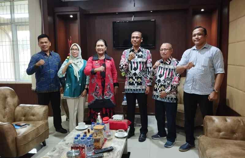 Ketua PWI Silaturahmi dengan Kakanwil Kemenkumham Lampung Ketua PWI Silaturahmi dengan Kakanwil Kemenkumham Lampung