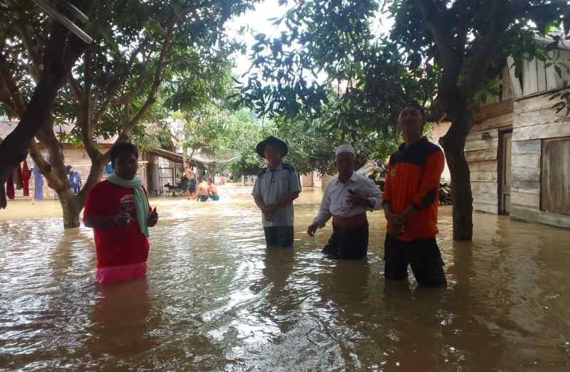 200 KK Terendam, Sungai Batang Sumpu Pasaman Ngamuk 200 KK Terendam, Sungai Batang Sumpu Pasaman Ngamuk