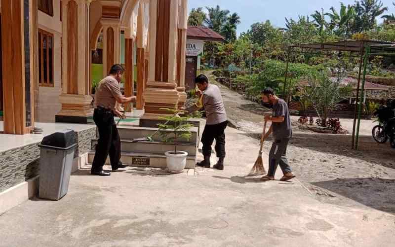 Sambut Ramadhan, Polres Simalungun dan Polsek Jajaran Gelar Bakti Ramadhan di Masjid-masjid Sambut Ramadhan, Polres Simalungun dan Polsek Jajaran Gelar Bakti Ramadhan di Masjid-masjid