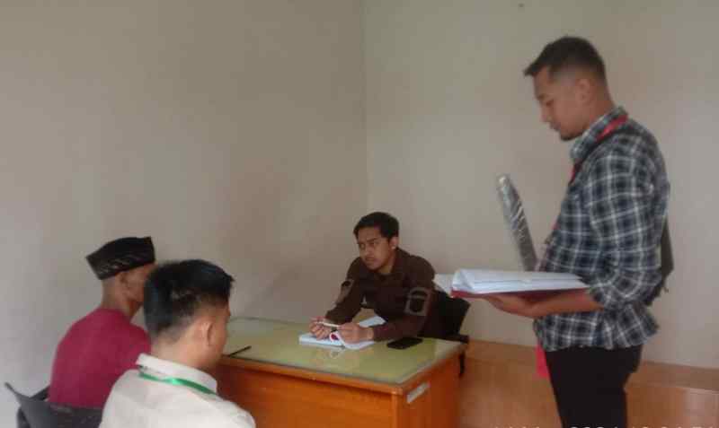 Satreskrim Polres Tanggamus Limpahkan Tersangka Pembunuhan ke Kejaksaam Satreskrim Polres Tanggamus Limpahkan Tersangka Pembunuhan ke Kejaksaam