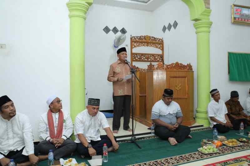 Safari Ramadhan ke 2, Bupati Asahan Himbau Lapisan Masyarakat Jaga Situasi di Wilayahnya Safari Ramadhan ke 2, Bupati Asahan Himbau Lapisan Masyarakat Jaga Situasi di Wilayahnya