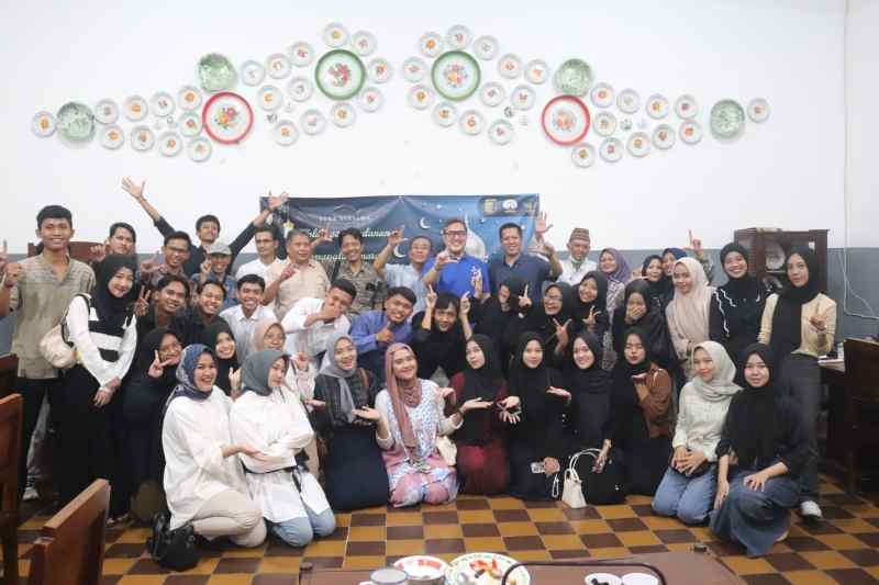 Kamapala Semarang dan Keluarga Seandanan Gelar Buka Puasa Bersama di Kota Lama Kamapala Semarang dan Keluarga Seandanan Gelar Buka Puasa Bersama di Kota Lama