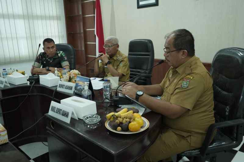 Bupati Asahan Pimpin Rapat Forum Koordinasi Pimpinan Daerah Kabupaten Asahan 2024 Bupati Asahan Pimpin Rapat Forum Koordinasi Pimpinan Daerah Kabupaten Asahan 2024