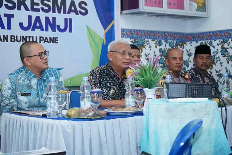 Bupati Asahan Serahkan Alat Kesehatan di UPTD Puskesmas Prapat Janji Bupati Asahan Serahkan Alat Kesehatan di UPTD Puskesmas Prapat Janji