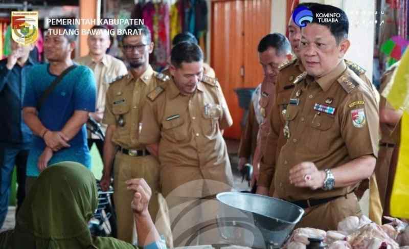Pj Bupati Drs. M. Firsada Berhasil Turunkan Inflasi Hingga 52 Persen Pj Bupati Drs. M. Firsada Berhasil Turunkan Inflasi Hingga 52 Persen
