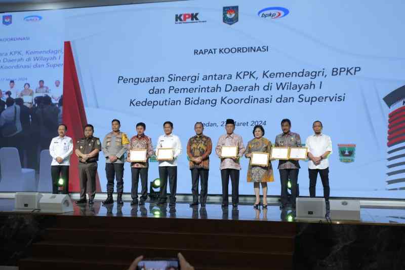 Wabup Asahan Ikuti Rakor Penguatan Sinergi Antar KPK dengan Kemendagri, BPKP dan Pemda Wabup Asahan Ikuti Rakor Penguatan Sinergi Antar KPK dengan Kemendagri, BPKP dan Pemda