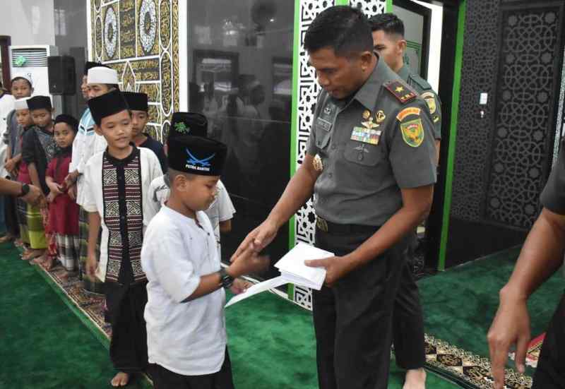 Nuzulul Qur’an 1445 H, Danrem: Jadikan Al-Qur’an Pedoman Hidup Untuk Di Dunia dan Akhirat Nuzulul Qur’an 1445 H, Danrem: Jadikan Al-Qur’an Pedoman Hidup Untuk Di Dunia dan Akhirat