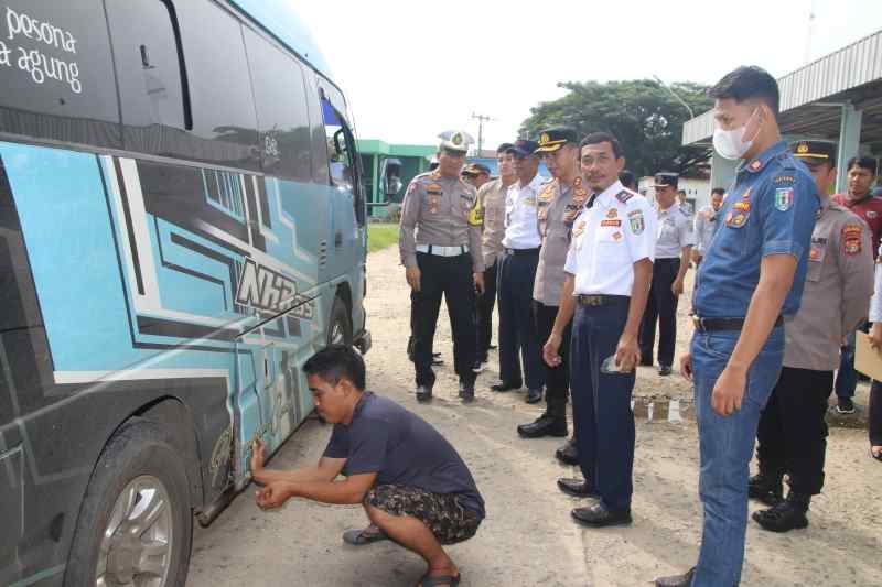 Polres Pringsewu, Dishub dan Jasa Raharja Inspeksi Keselamatan Angkutan Lebaran Polres Pringsewu, Dishub dan Jasa Raharja Inspeksi Keselamatan Angkutan Lebaran