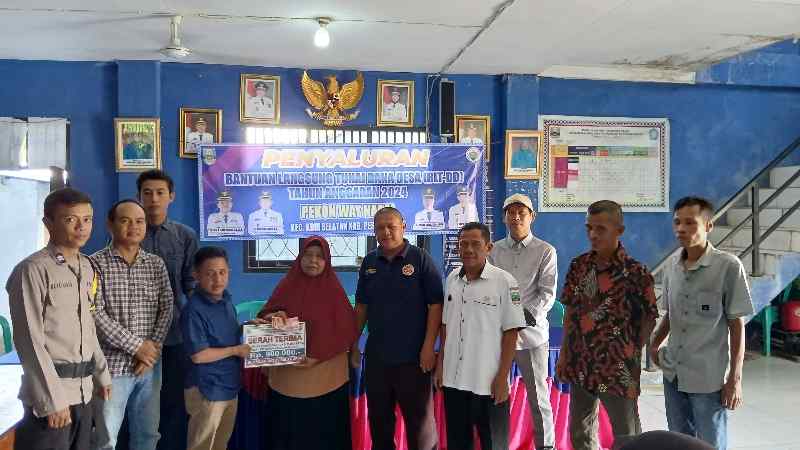 23 KPM Pekon Way Napal Terima BLT-DD Tahap Pertama 23 KPM Pekon Way Napal Terima BLT-DD Tahap Pertama