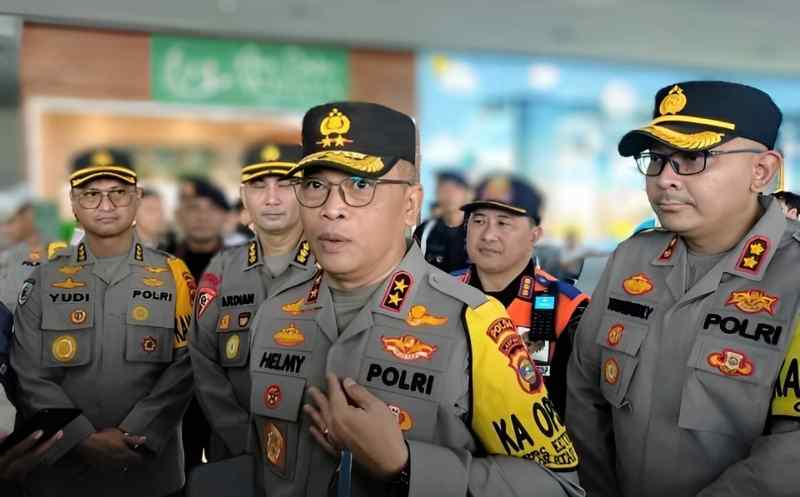 H-2 Lebaran 47.165 Penumpang Tiba di Pelabuhan Bakauheni H-2 Lebaran 47.165 Penumpang Tiba di Pelabuhan Bakauheni
