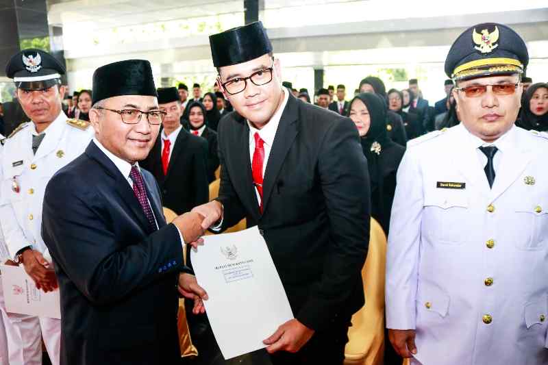 Disetujui Kemendagri, Pj Bupati Apriyadi Lantik 174 Pejabat Administrasi dan Fungsional Disetujui Kemendagri, Pj Bupati Apriyadi Lantik 174 Pejabat Administrasi dan Fungsional