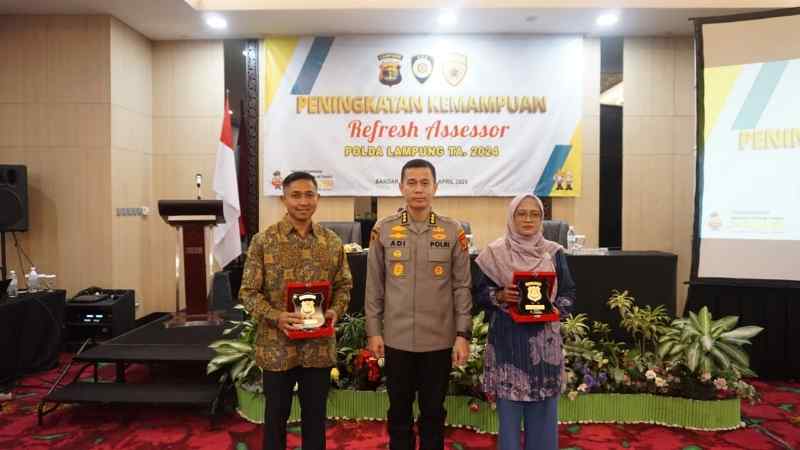 Polda Lampung Gelar Refresh Assessor untuk Meningkatkan Kemampuan Polda Lampung Gelar Refresh Assessor untuk Meningkatkan Kemampuan