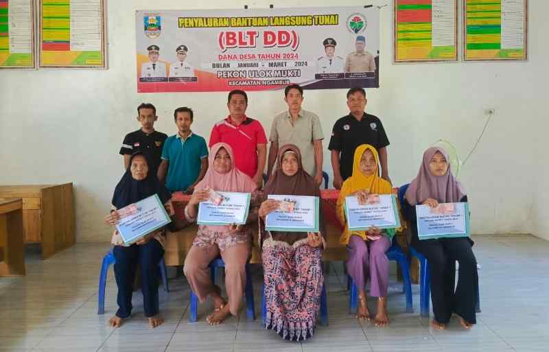 Pekon Ulok Mukti Salurkan BLT-DD Tahap Pertama Kepada Lima KPM Pekon Ulok Mukti Salurkan BLT-DD Tahap Pertama Kepada Lima KPM