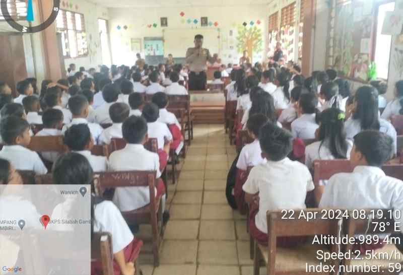 Polres Simalungun Gelar Penyuluhan Anti-Bullying di SD Negeri Parbalokan Polres Simalungun Gelar Penyuluhan Anti-Bullying di SD Negeri Parbalokan