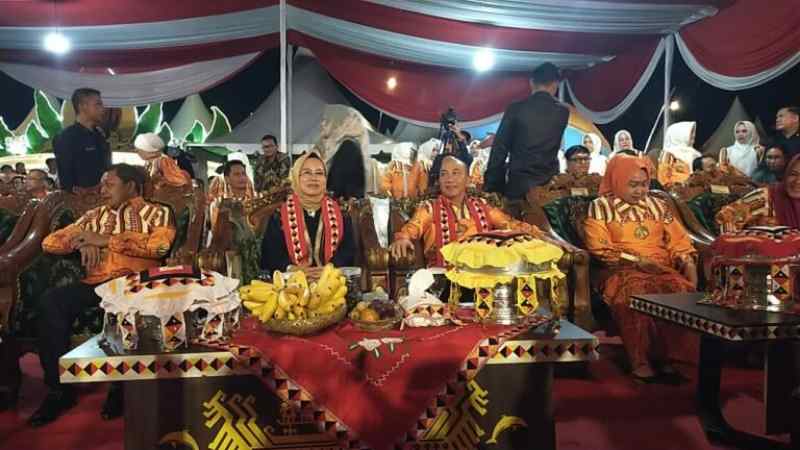 Pj Bupati Mulyadi Irsan Resmi Membuka Tanggamus EXPO Tahun 2024 Pj Bupati Mulyadi Irsan Resmi Membuka Tanggamus EXPO Tahun 2024