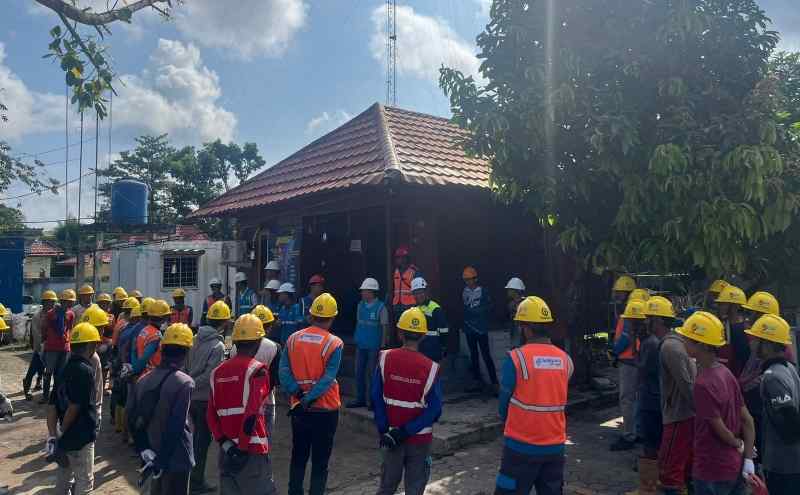 Upayakan Jaga Kehandalan Listrik, PLN ULP Indralaya Gelar Rabas Pohon Upayakan Jaga Kehandalan Listrik, PLN ULP Indralaya Gelar Rabas Pohon