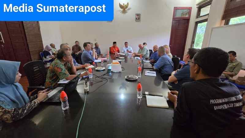 PJ Bupati Aceh Tamiang Drs.Asra Terima Kunjungan Delegasi Multipihak PJ Bupati Aceh Tamiang Drs.Asra Terima Kunjungan Delegasi Multipihak