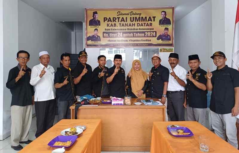 DPD Partai Ummat Tanah Datar Buka Penjaringan Bacabup dan Bacawabup 2024-2029 DPD Partai Ummat Tanah Datar Buka Penjaringan Bacabup dan Bacawabup 2024-2029