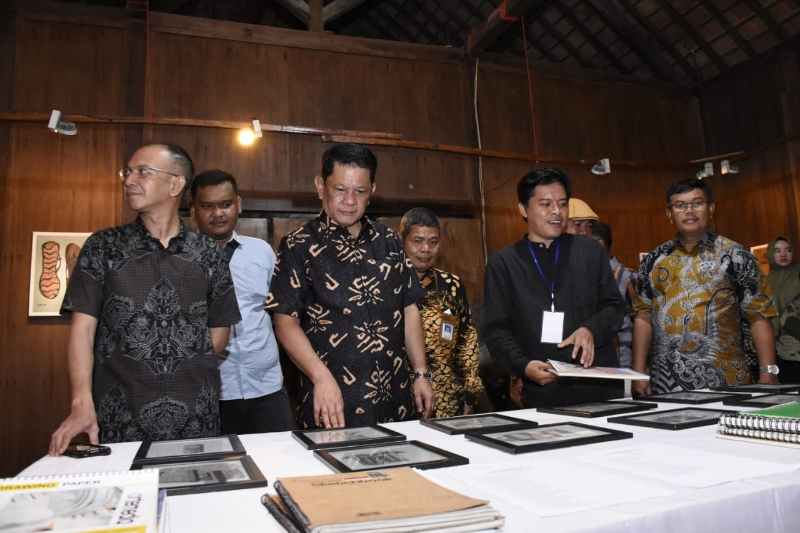 Firsada: Gali Potensi Tidak Hanya SDA, Namun SDM Seni Budaya Untuk Majukan Pariwisata Firsada: Gali Potensi Tidak Hanya SDA, Namun SDM Seni Budaya Untuk Majukan Pariwisata