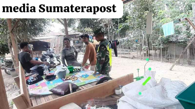 Melalui Komsos, Babinsa Serda Safaruddin Dekatkan Dengan Warga Binaan Melalui Komsos, Babinsa Serda Safaruddin Dekatkan Dengan Warga Binaan